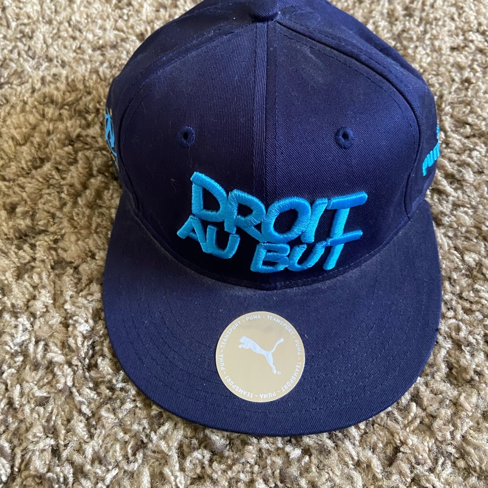 DROIT AU BUT PUMA SNAPBACK HAT